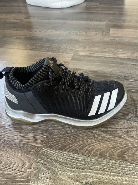 Маратонки Adidas N 40,5