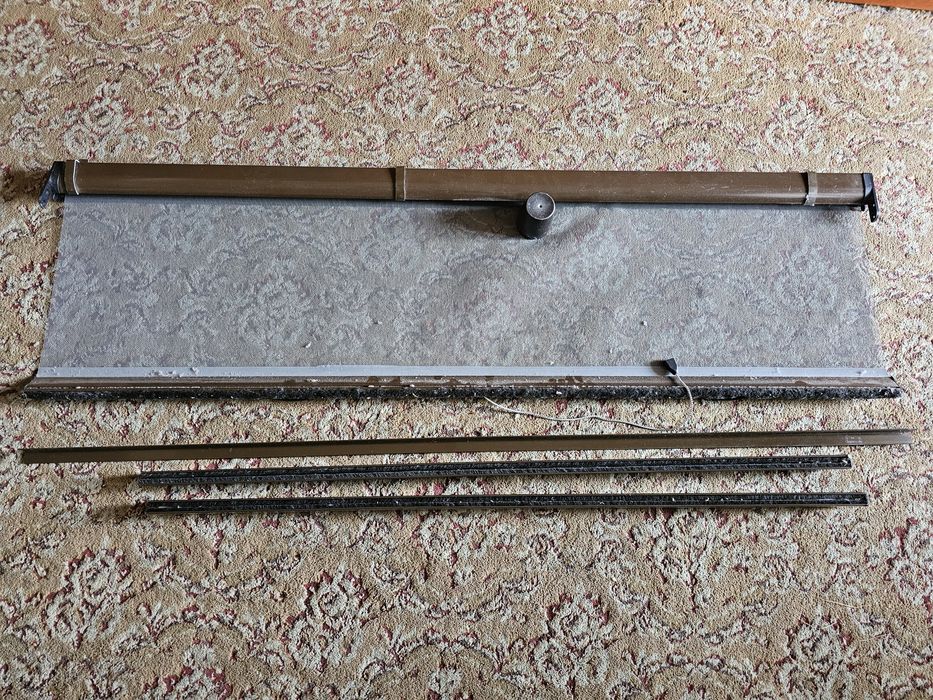 Vând plasă de țânțari rulou