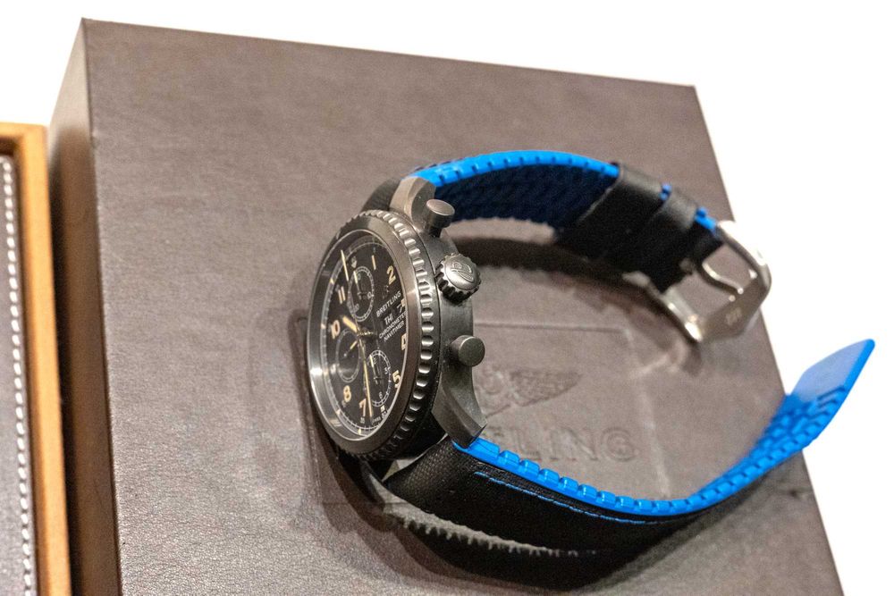 Breitling Navitimer 8 Chronograph Black Steel Модел: M13314101B1X1
