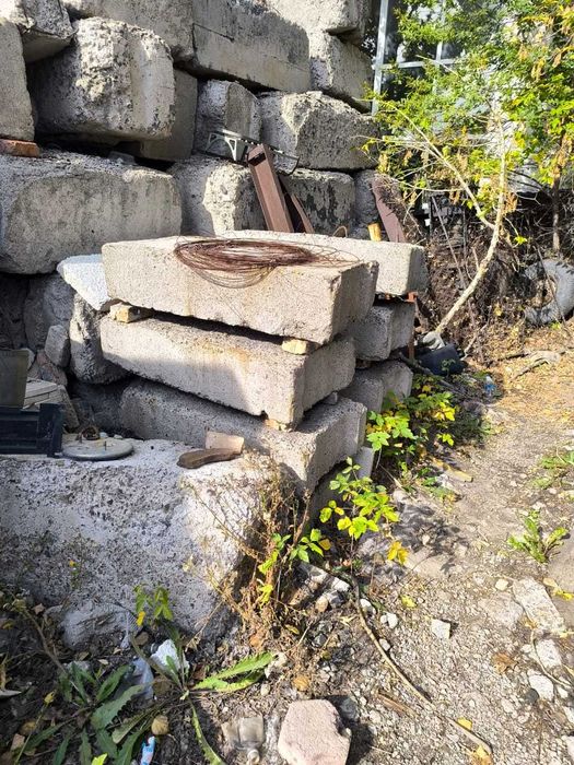 Блок бетонный б/у