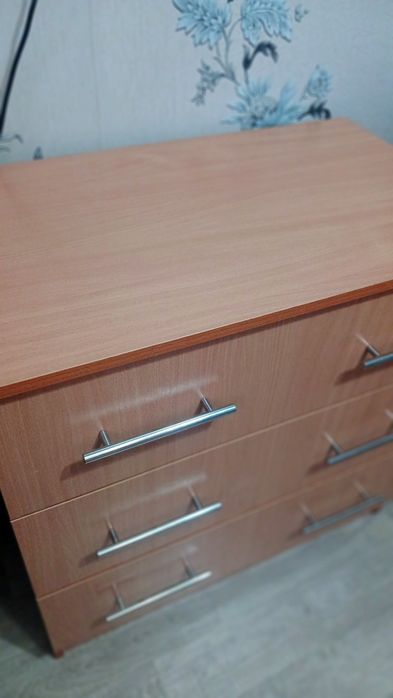 Комод новый 75×45×75 ясень