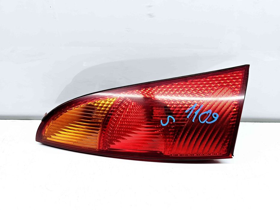 Stop aripa stanga Ford Focus 1 [Fabr 1998-2005] OEM