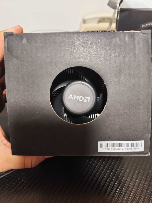 AMD Ryzen 5 3400G