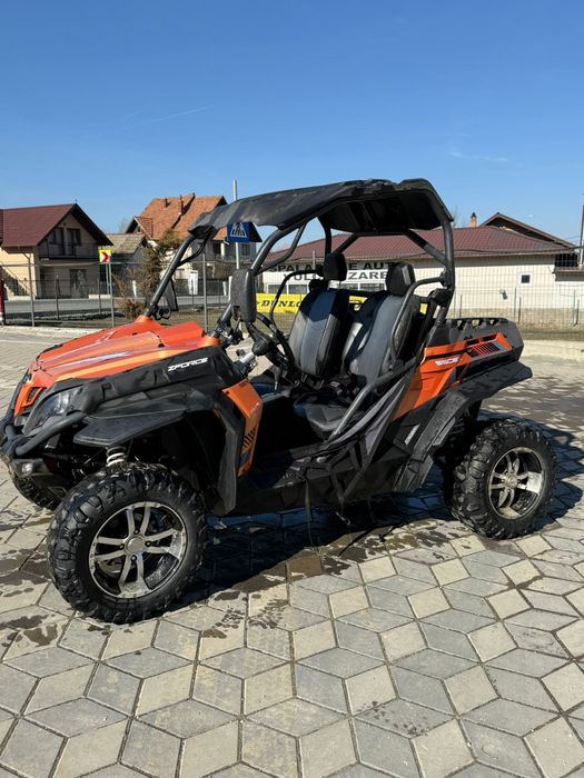 Vând UTV cf moto UForce 550