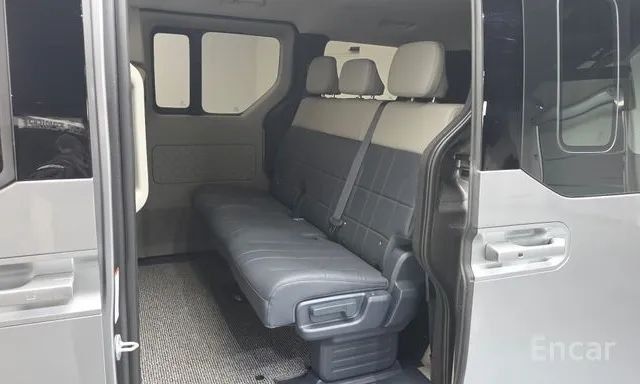 Kia PV5 EV Koreadan zakazga obkeberamiz CIP 32.650$