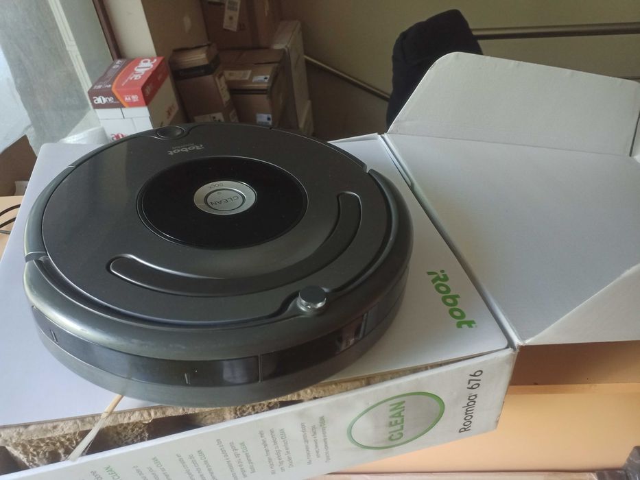 Робот прахосмукачка  с wi-fi iRobot Roomba 676