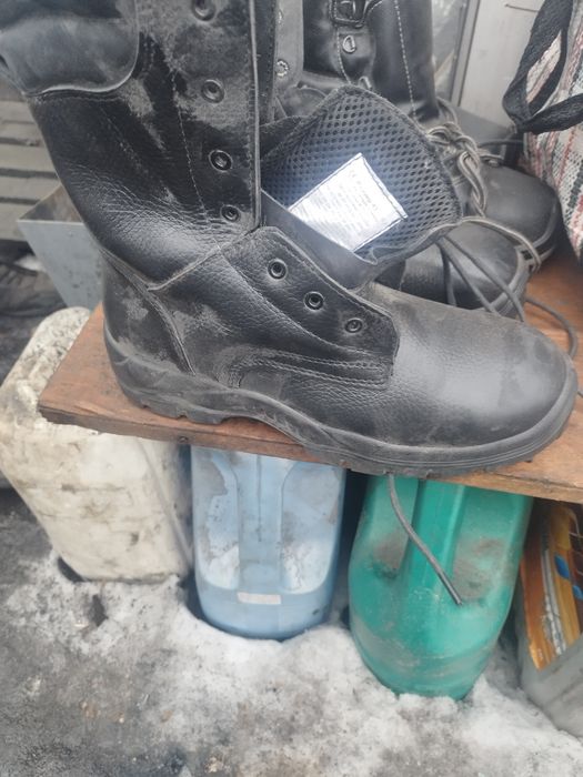 Обувь мужская берцы