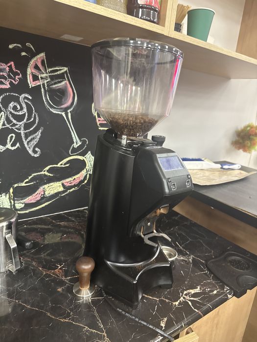 Кофе машинуа профисиональный