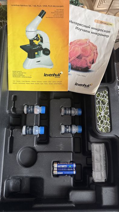 Продаётся микроскоп Levenhuk Rainbow 50L Azure.