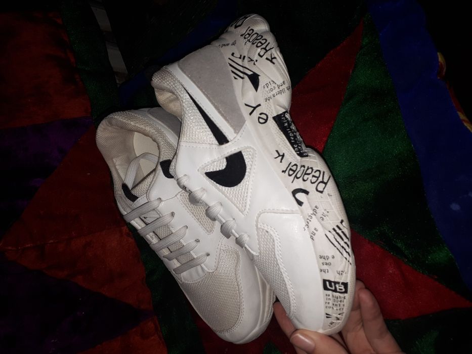 Кроссовки Reader