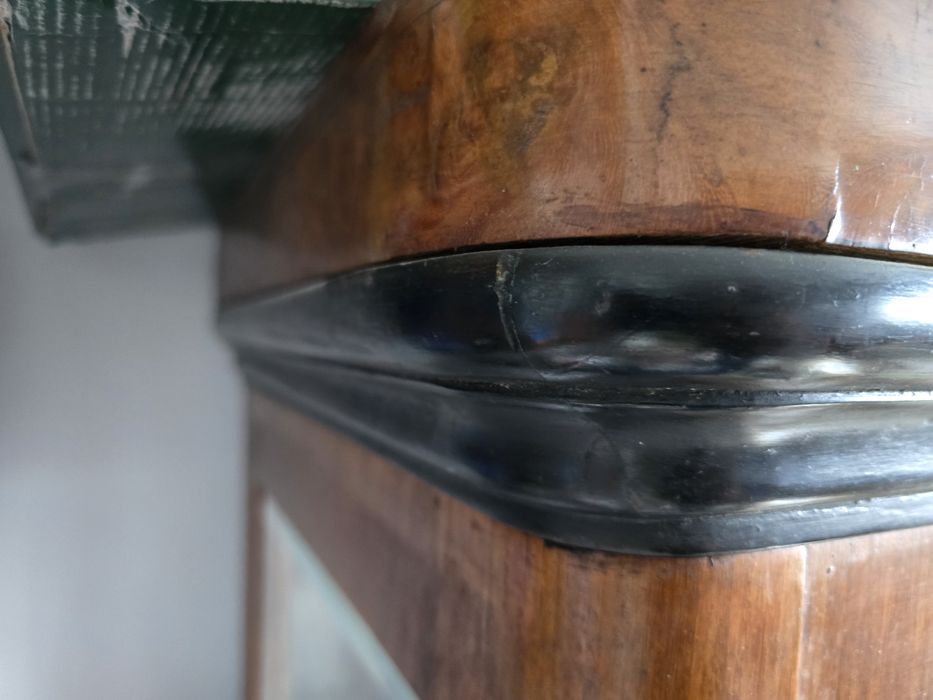 mobila living din lemn masiv