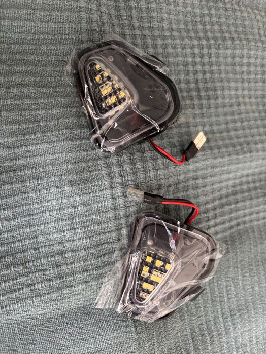 LED светлини за странични огледала Пасат Б7/Passat B7
