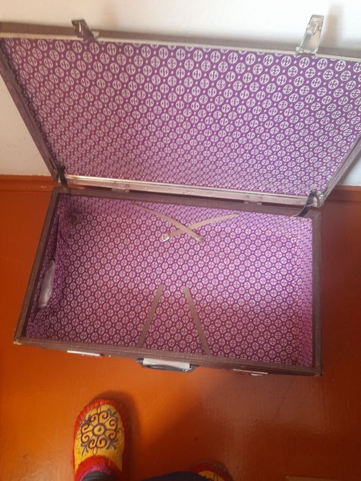 Продам советские чемоданы