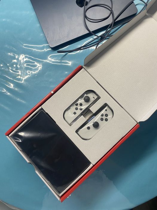 Nintendo switch запечатанная