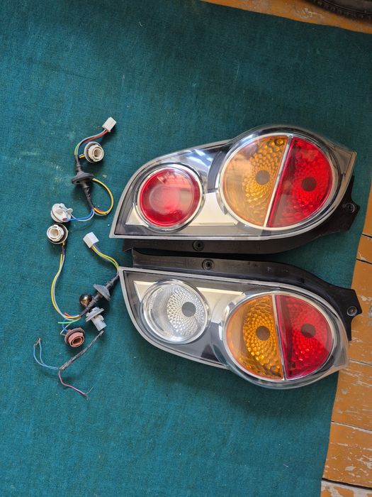 задние фары от спарка