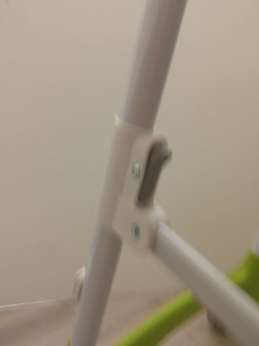 Детский стул для кормления