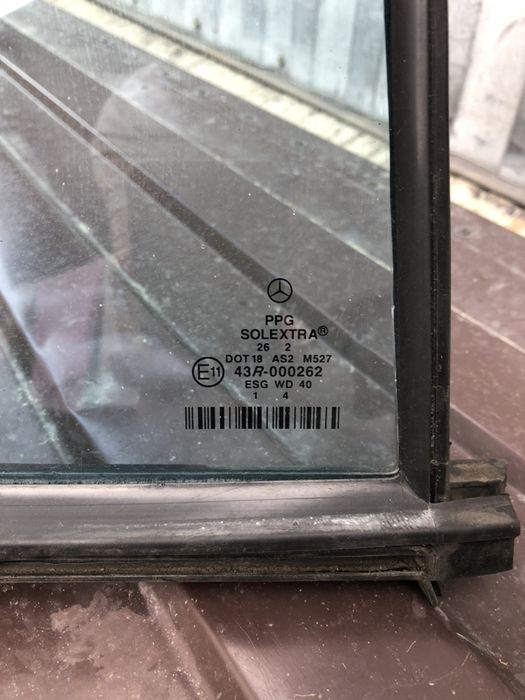 Форточка зад w211