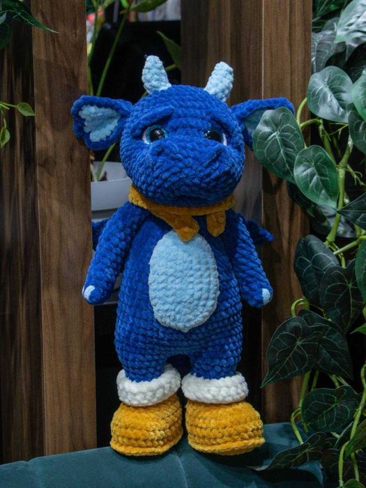 Игрушка  ручной работы дракон