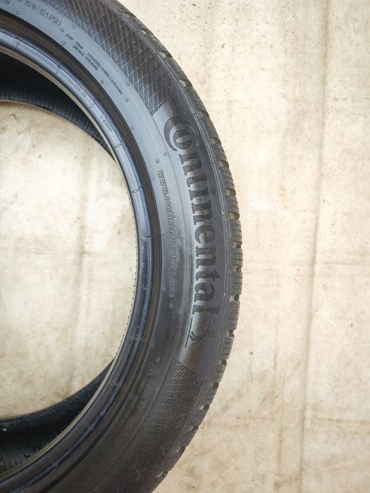 Anvelope 235/50/19 iarna Continental