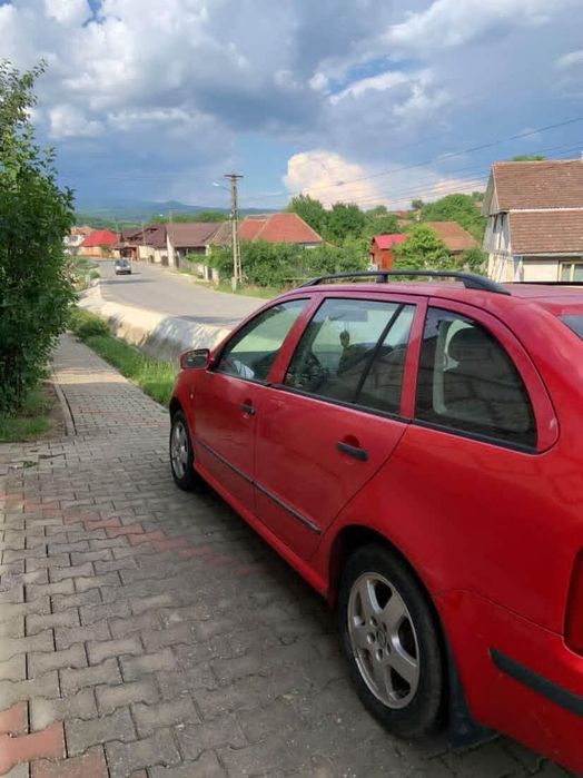 SKODA Fabia 2002 — imagine 3