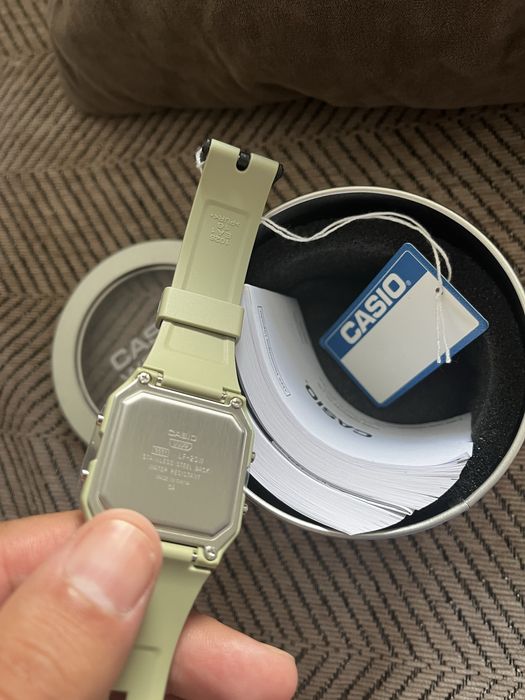 Часы новые оригинал Casio
