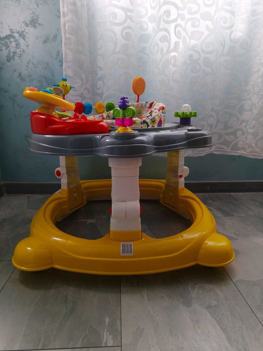 Проходилка Chipolino 4 в 1