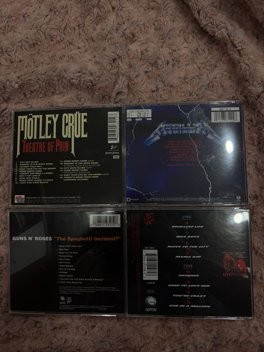 CDs дискове - Guns N’ Roses, Motley Crue, Metallica