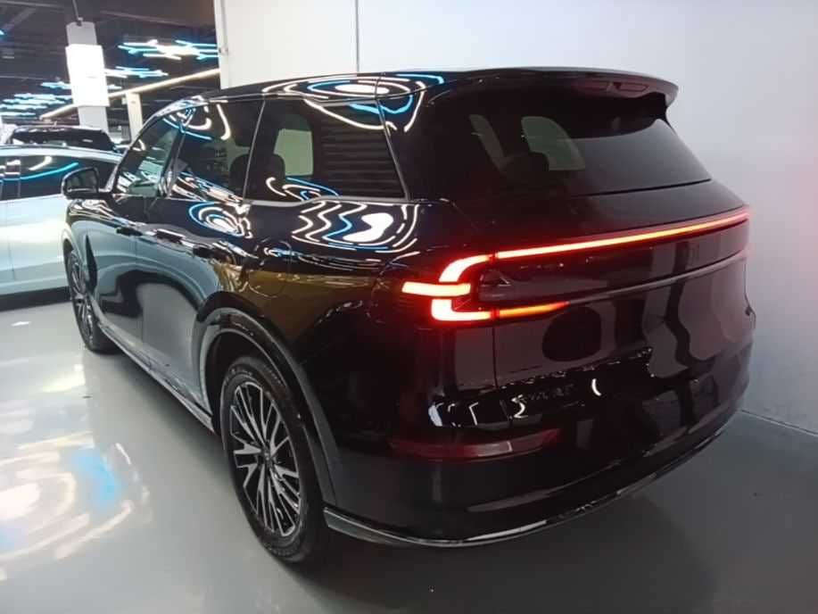 CHANGAN NEVO Q07 215 Prestige Edition