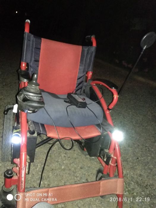 Коляска с электроприводом