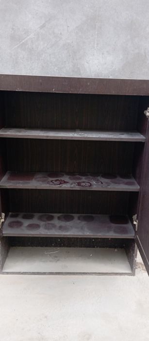 срочно продам кухоные шкафы хорошого качества