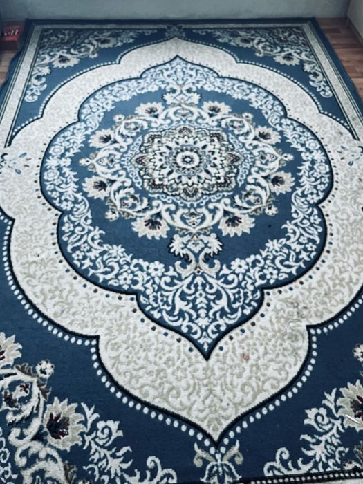 Продам ковры 2*3 по 10000 тг