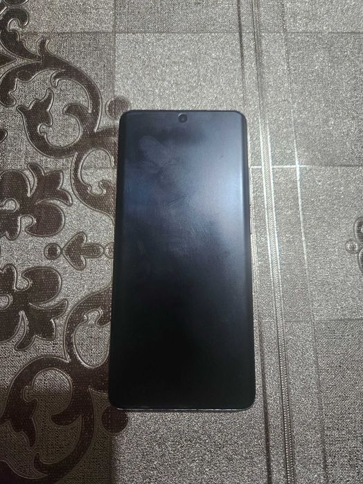 Xiomi 12 128 xotira rangi qora karobka dokument bor original zaryadka