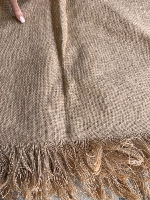 Fata de masa in/ canepa