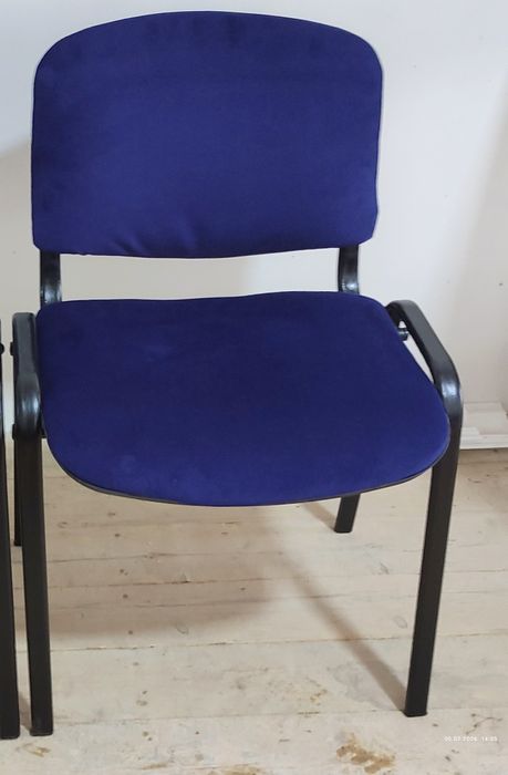 Стулья офисные 2-шт.