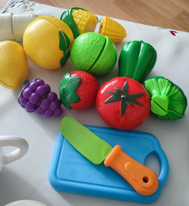 Игрушки продам за  все 2000