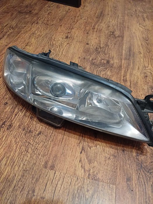 Фарове за опел вектра