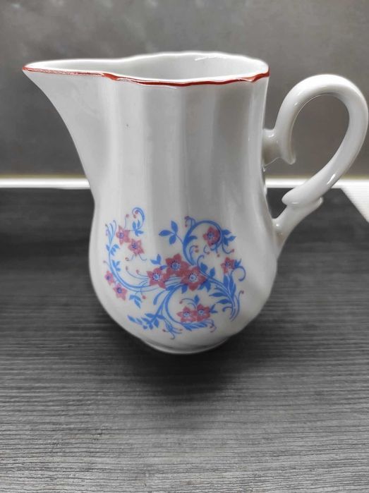 Български сервиз за чай "Китка"