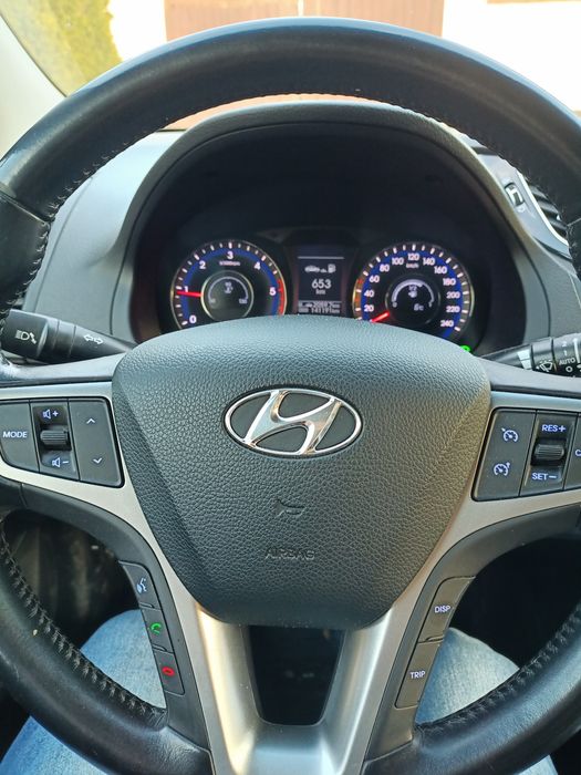 De vanzare Hiunday i40