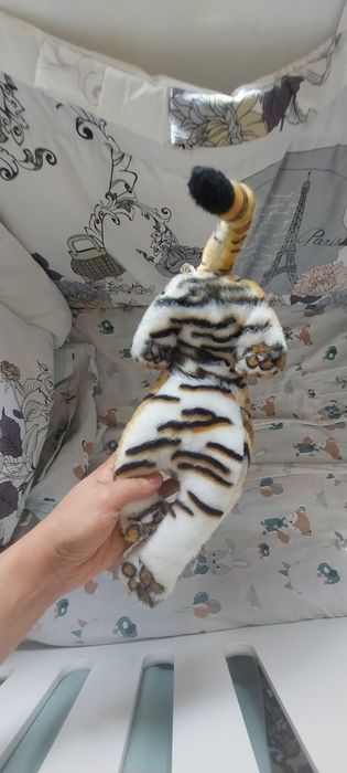 Игрушка- тирг. Состояние: новый. 
Дети выросли не кому играть.