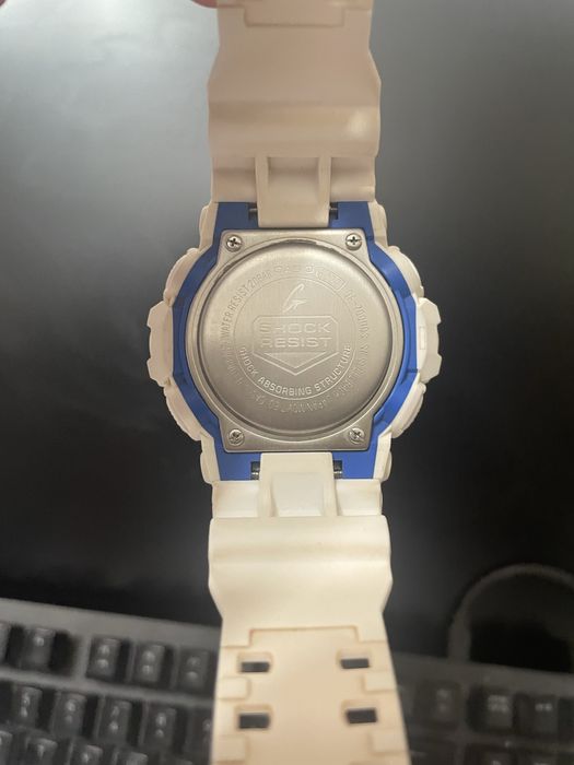 Часовник Casio G-Shock
