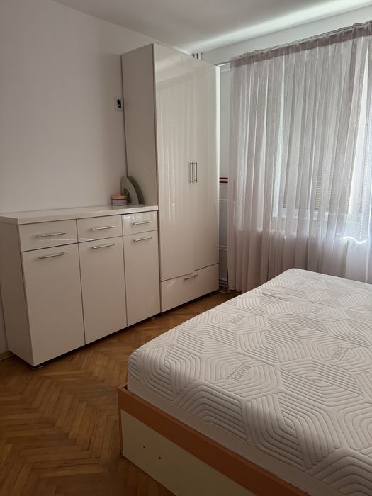 Apartament doua camere, Alexandru Familial