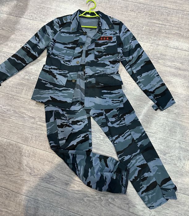 Костюм на мальчика 6-7 лет