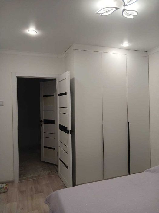 Продажа 2-комнатной квартиры 8ой микрорайон