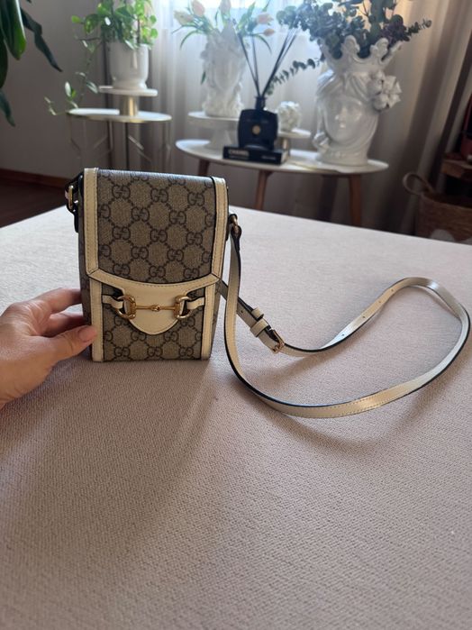 Чанта Gucci за телефон про