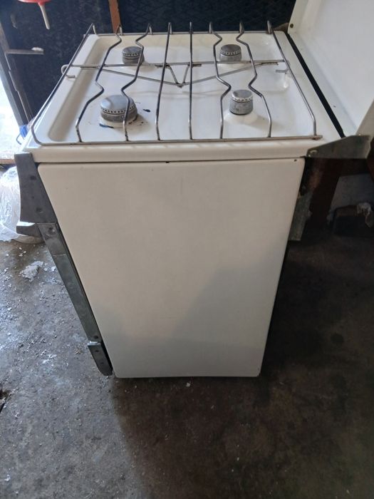 Продам две советские газовые плиты