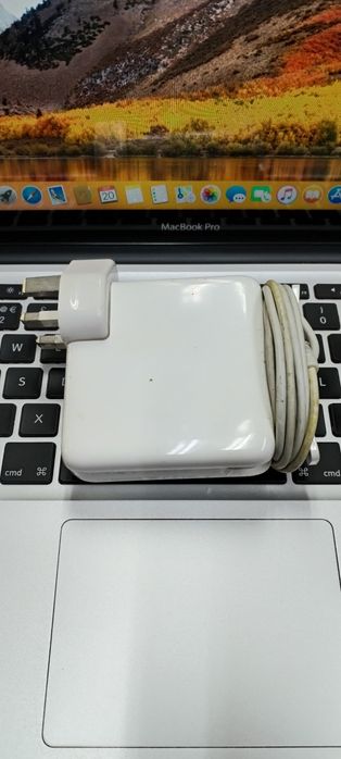Лаптоп Apple MacBook Pro 2012