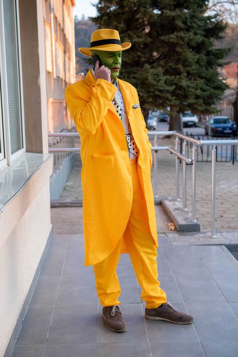 Продавам костюм на Маската от едноименият филм