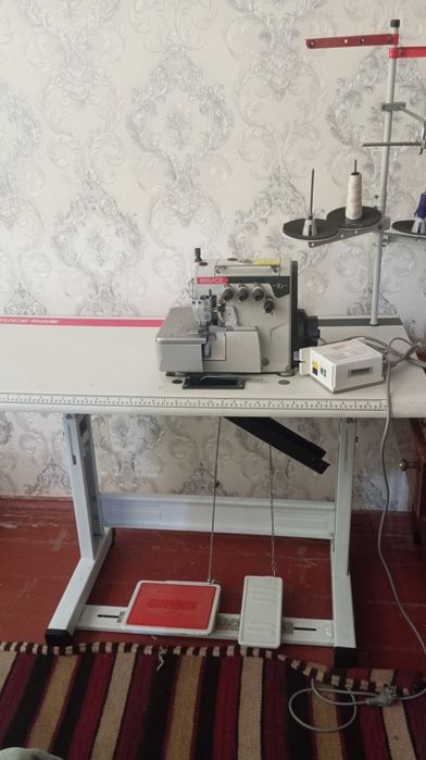 Overlok  BRUCE X3 sotiladi.