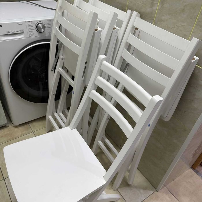Стол кухонный, гостинный