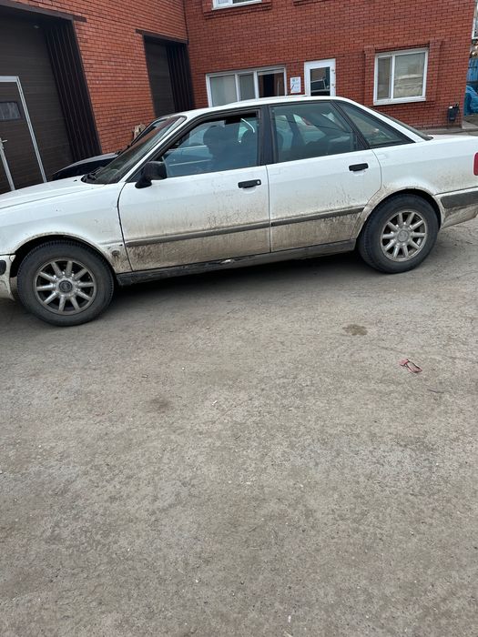 Audi 80 b4 1992г